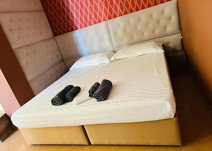 Inn Hotel