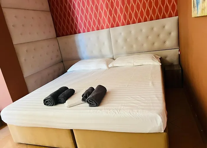Inn Hotel