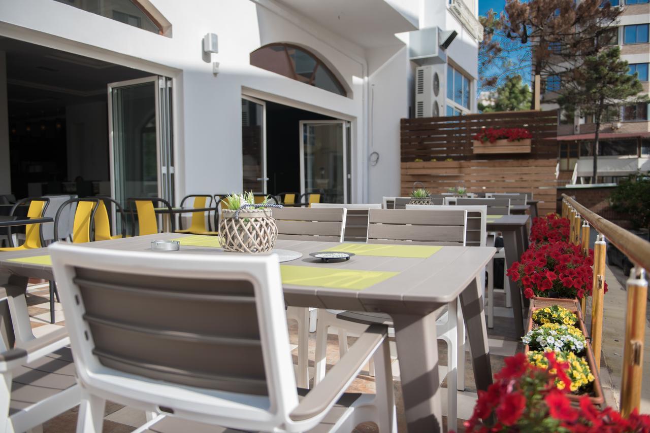 Inn Hotel Hotel